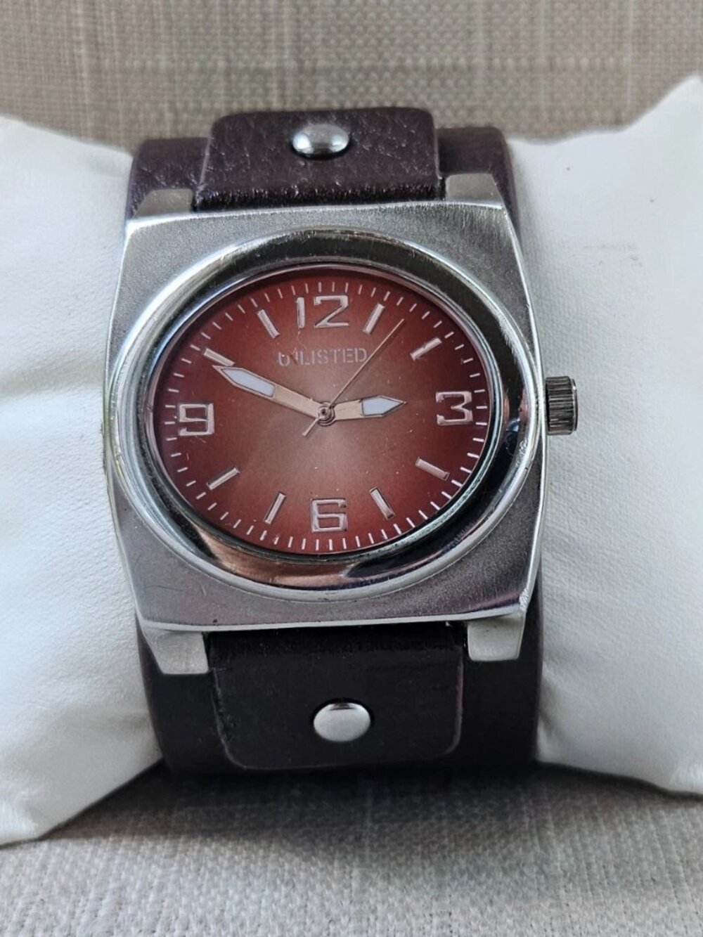 Unlisted by Kenneth Cole Men Wristwatc Wide Brown Leather Band Analog Watch